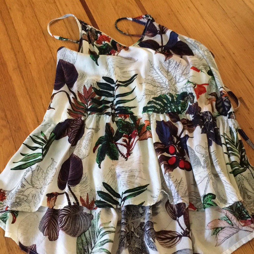 FLORAL PRINT HALTER TANK TOP
